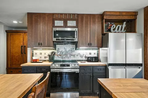 Kitchen - 30 Bryson Dr, Sutter Creek, CA 95685 photo 5 of 7