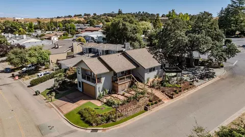 View/Area - 30 Bryson Dr, Sutter Creek, CA 95685 photo 7 of 11