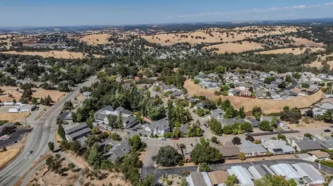 View/Area - 30 Bryson Dr, Sutter Creek, CA 95685 photo 8 of 11