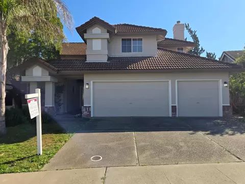 9444 Lockeridge Way, Sacramento, CA 95829