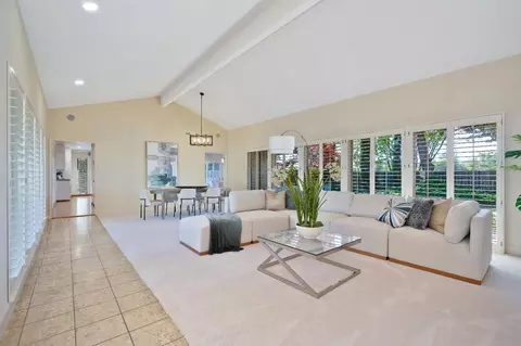 Living - 44031 S El Macero Dr, El Macero, CA 95618 photo 1 of 4