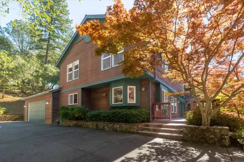 1598 Coyote Dr, Murphys, CA 95247