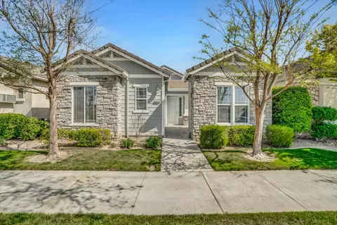 1678 Calhoun Ave, Ripon, CA 95366 photo 2