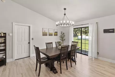 Dining - 2767 Shilo Dr, Placerville, CA 95667 photo 1 of 5
