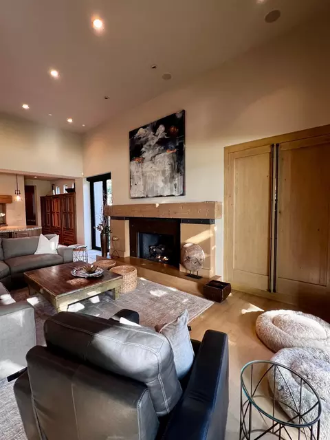 Living - 7443 River Nine Dr, Modesto, CA 95356 photo 4 of 4