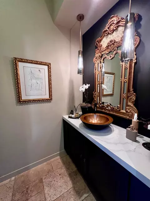 Bath - 7443 River Nine Dr, Modesto, CA 95356 photo 4 of 6