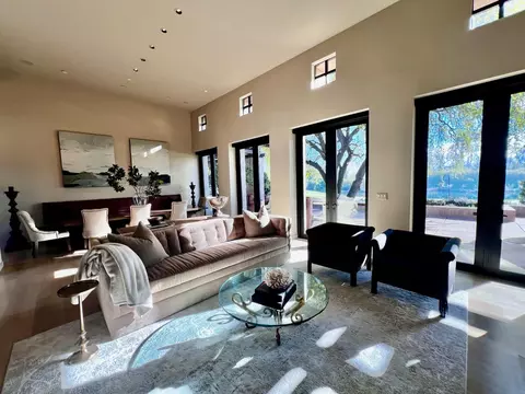 Living - 7443 River Nine Dr, Modesto, CA 95356 photo 2 of 4