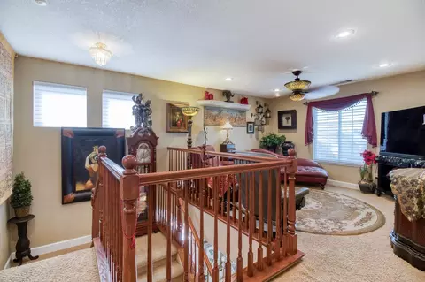 Entry Way - 1712 Newhampton Way, Modesto, CA 95355 photo 5 of 7