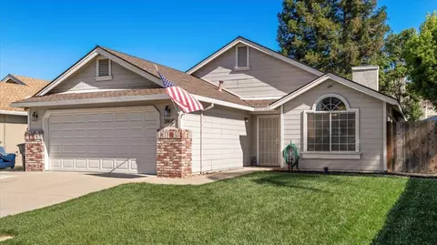 Exterior - 3805 Ellenboro Ave, Modesto, CA 95357 photo 2 of 10