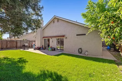 Exterior - 3805 Ellenboro Ave, Modesto, CA 95357 photo 10 of 10
