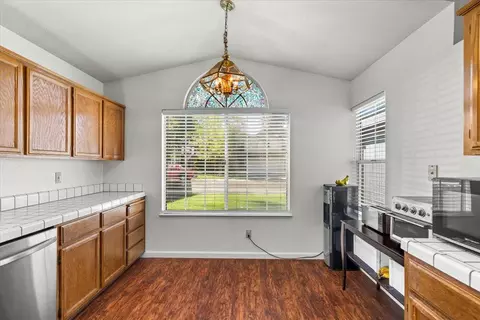 Kitchen - 3805 Ellenboro Ave, Modesto, CA 95357 photo 2 of 5