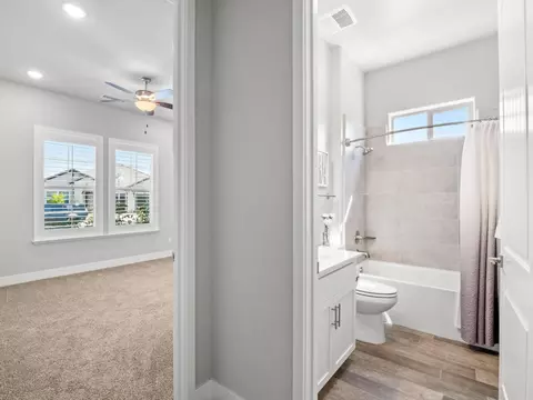 Entry Way - 1734 N Park Ave, Clovis, CA 93619 photo 1 of 11