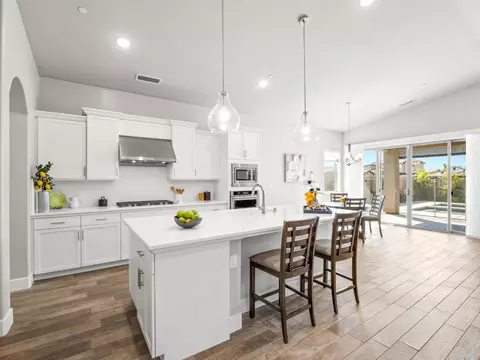 Kitchen - 1734 N Park Ave, Clovis, CA 93619 photo 1 of 5