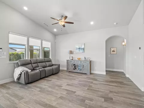 Other - 1734 N Park Ave, Clovis, CA 93619 photo 9 of 10