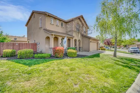 109 Gold Dust Dr, Valley Springs, CA 95252