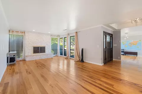 Living - 27033 El Macero Dr, El Macero, CA 95618 photo 1 of 2