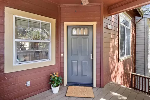 1237 Kondos Ave, Sacramento, CA 95814
