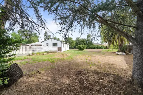 Exterior - 4204 Abraham Way, Carmichael, CA 95608 photo 15 of 18