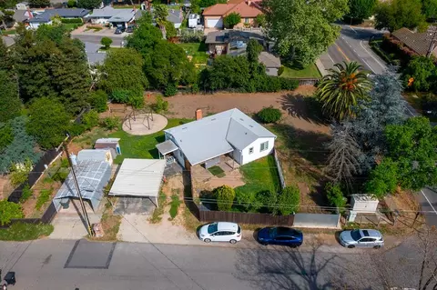 View/Area - 4204 Abraham Way, Carmichael, CA 95608 photo 9 of 11