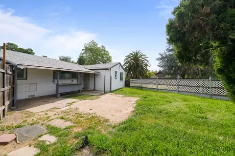 Exterior - 4204 Abraham Way, Carmichael, CA 95608 photo 9 of 18