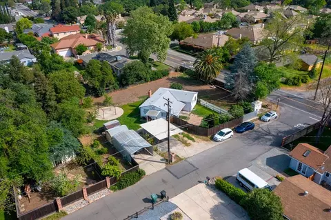 View/Area - 4204 Abraham Way, Carmichael, CA 95608 photo 10 of 11