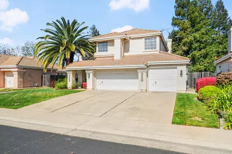 Exterior - 5820 Devon Dr, Rocklin, CA 95765 photo 4 of 10