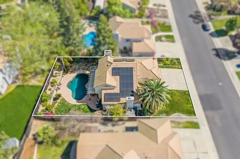 View/Area - 5820 Devon Dr, Rocklin, CA 95765 photo 2 of 8