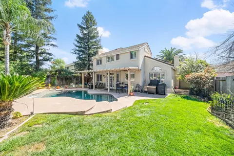 Exterior - 5820 Devon Dr, Rocklin, CA 95765 photo 6 of 10