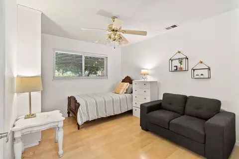 Bedroom - 2032 Mission Ave, Carmichael, CA 95608 photo 6 of 7