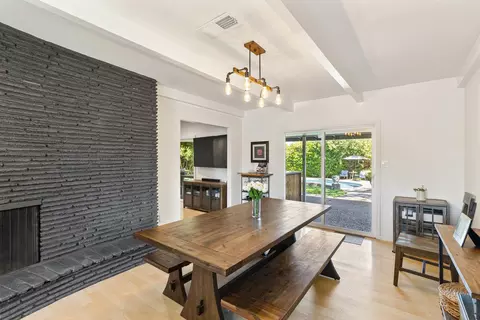 Dining - 2032 Mission Ave, Carmichael, CA 95608 photo 3 of 4