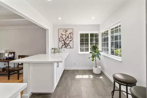 Entry Way - 2032 Mission Ave, Carmichael, CA 95608 photo 1 of 3