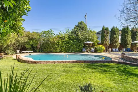 Exterior - 2032 Mission Ave, Carmichael, CA 95608 photo 12 of 16