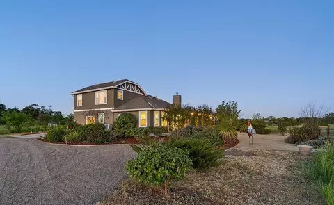 35700 Lasiandra Ln, Davis, CA 95616 photo 5