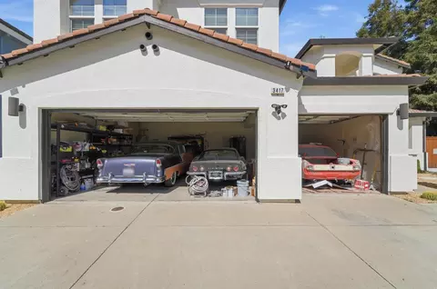 Exterior - 3417 Hillglen Ave, Modesto, CA 95355 photo 6 of 15