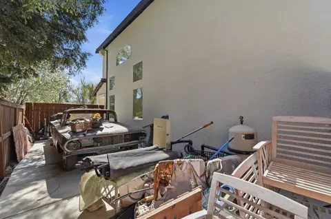 Exterior - 3417 Hillglen Ave, Modesto, CA 95355 photo 8 of 15