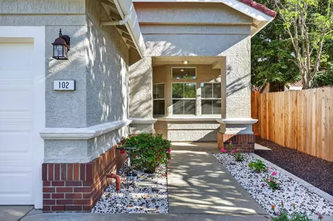 102 Moylan Way, Folsom, CA 95630 photo 5