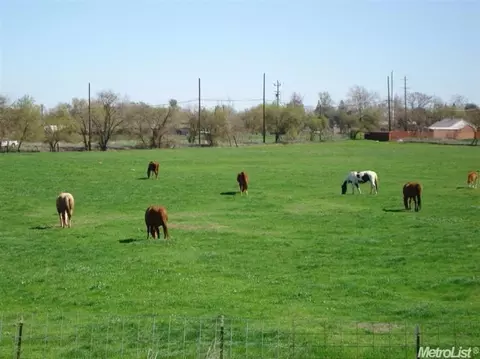 653 Claire Ave, Sacramento, CA 95838