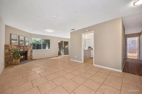 4592 Tuttle Dr, Rocklin, CA 95677 photo 5