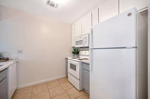 4592 Tuttle Dr, Rocklin, CA 95677 photo 10