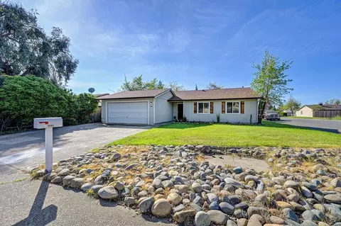 4592 Tuttle Dr, Rocklin, CA 95677 photo 1
