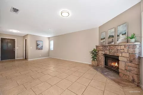 4592 Tuttle Dr, Rocklin, CA 95677 photo 7