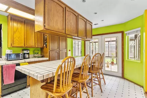 Kitchen - 50 S Hickory Ave, Tracy, CA 95376 photo 2 of 5