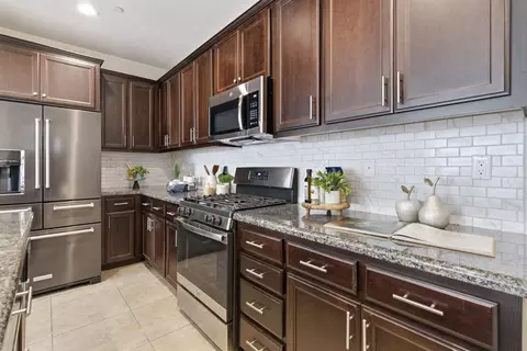3832 Lookout Dr, Modesto, CA 95355 photo 14