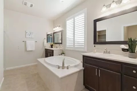 3832 Lookout Dr, Modesto, CA 95355 photo 34