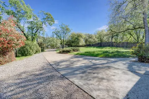 Exterior - 1874 Sweetwater Ct, Cool, CA 95614 photo 4 of 8