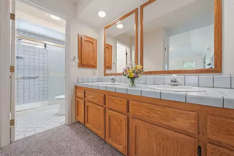 Bath - 1874 Sweetwater Ct, Cool, CA 95614 photo 1 of 1