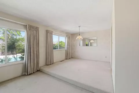 Living - 6319 Saint James Dr, Carmichael, CA 95608 photo 9 of 17