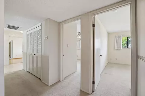 Entry Way - 6319 Saint James Dr, Carmichael, CA 95608 photo 2 of 3