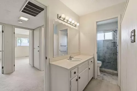 Bath - 6319 Saint James Dr, Carmichael, CA 95608 photo 1 of 3