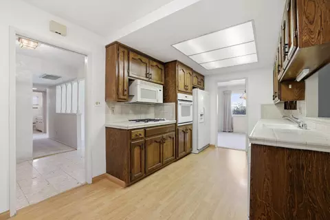 Kitchen - 6319 Saint James Dr, Carmichael, CA 95608 photo 2 of 6
